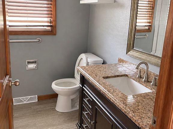 4th image of 2339 Jubilee Dr