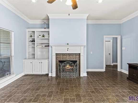 4th image of 29227 Red Willow Dr