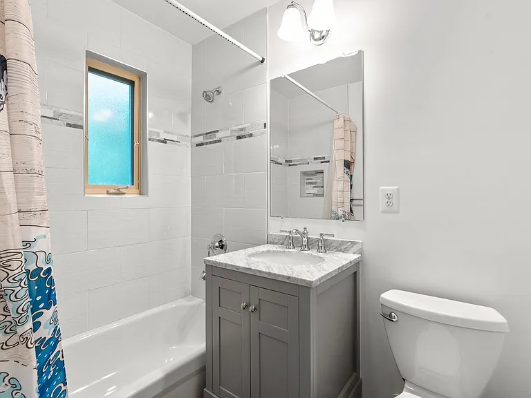 109 Devon Ct — Photo 21