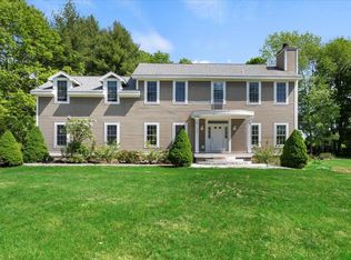 70 Raspberry Hl, Arlington, VT 05250