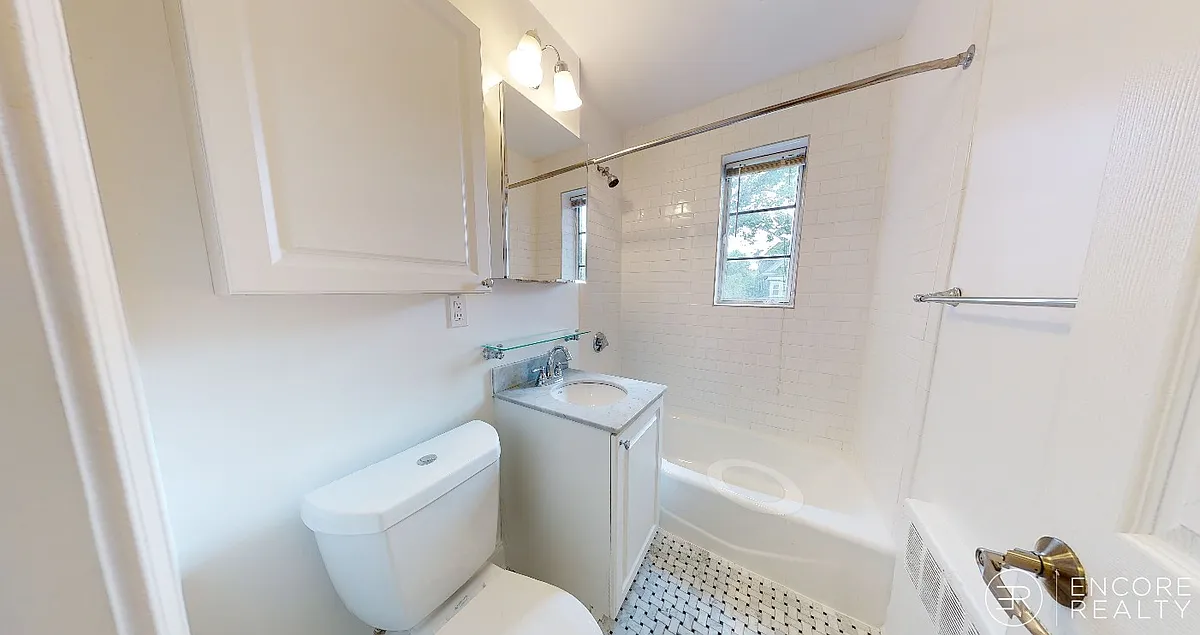 Building Photo - 49 Alton Pl #T1