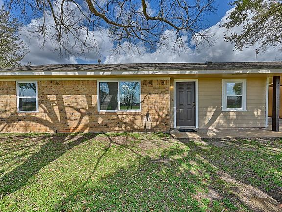 2nd image of 3249 Newsom Rd