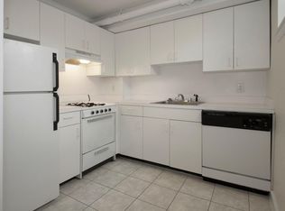 30 Chauncy St #11, Cambridge, MA 02138