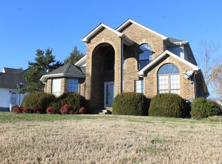 102 Hidden Forest Ln, La Vergne, TN 37086