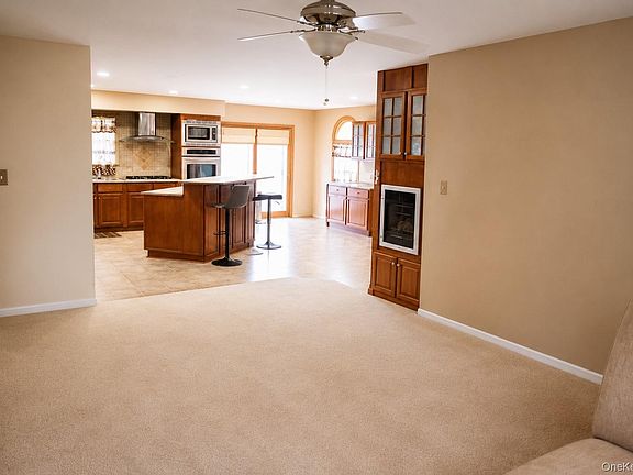 4th image of 3837 Cordwood Lane