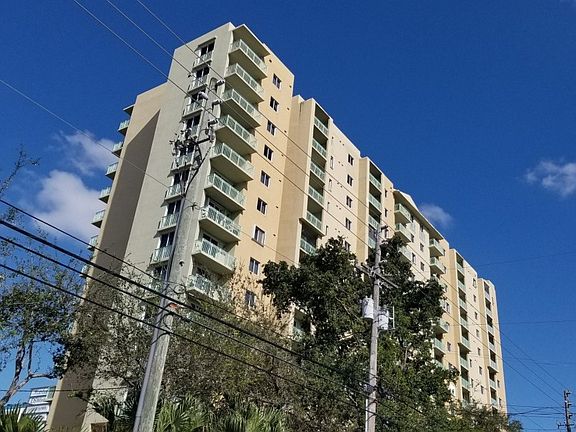 3rd image of 3500 Coral Way APT 802