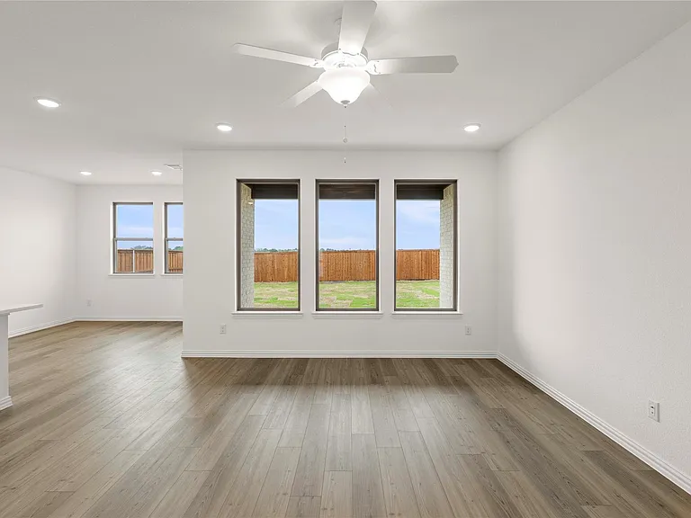 1422 Greenbelt Dr — Photo 15