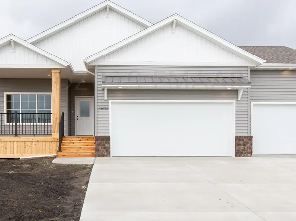 3602 56th St S, Fargo, ND 58104