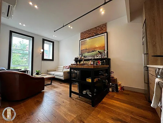 Rented by Brooklyn Rentals NYC | media 2