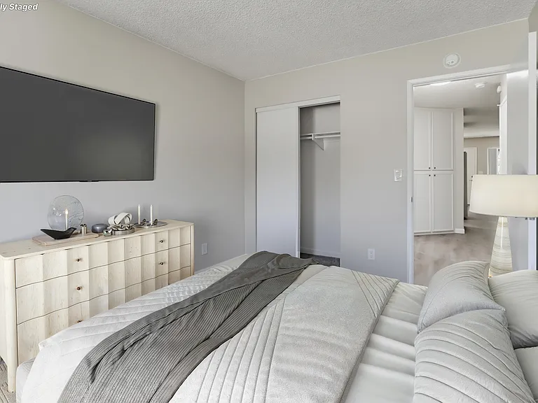 Moss Garden Apartments — Photo 39