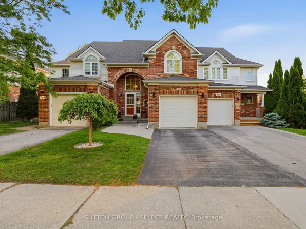 760 Silversmith St, London, ON N6H 5R7