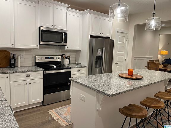 4th image of 709 Cyprus Cove Dr