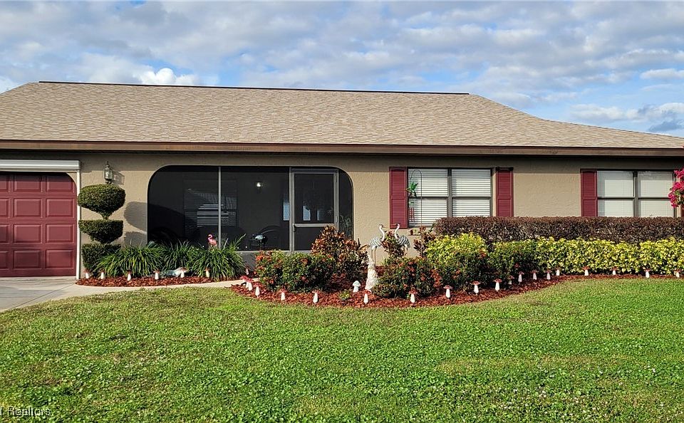 1st image of 106 Lakefront Ct NE