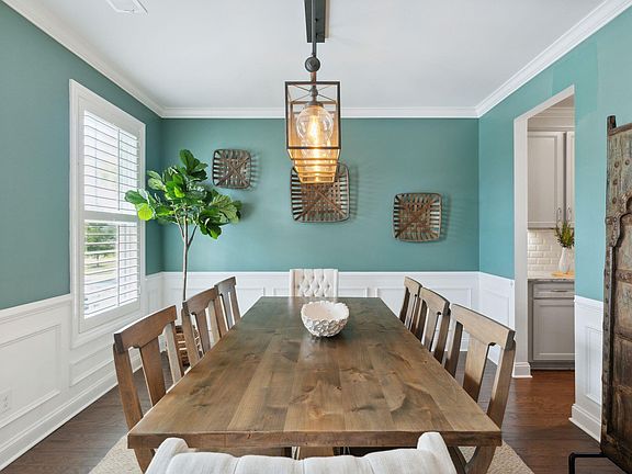 5th image of 1640 Fort Palmetto Cir