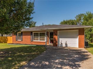 408 N McKown Ave, Sherman, TX 75092