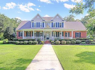 105 E Colonnade Dr, Hampstead, NC 28443