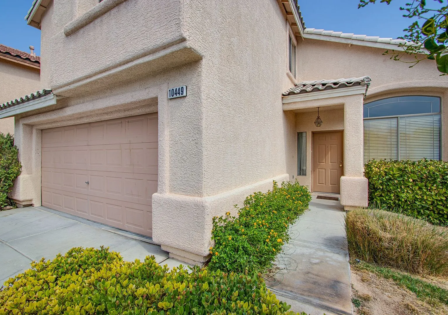 Summerlin Neighborhood In A Cul de Sac — Photo 4