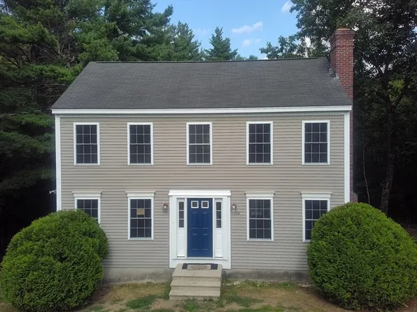 40 Hunter Ave, Ashburnham, MA 01430