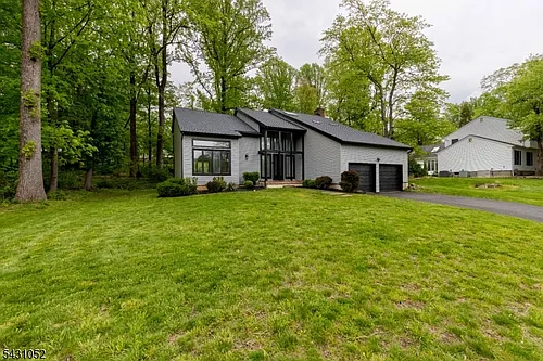9 Wick Ln Photo 1