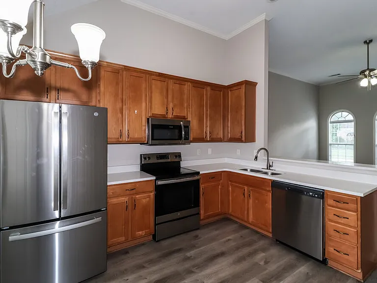 2658 Breezy Ridge Trl — Photo 8