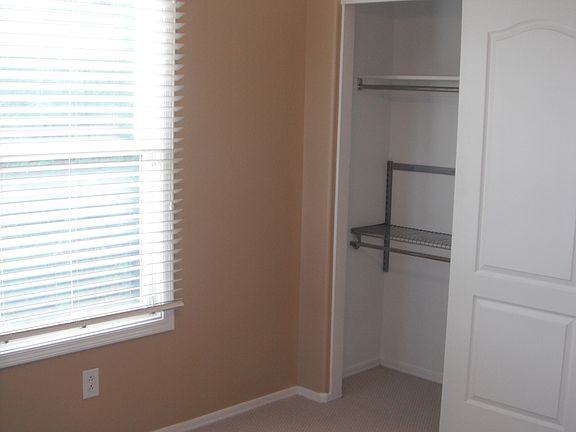 5th image of 2141 E Sunland Ave