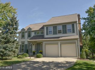 20242 Birdsnest Pl, Ashburn, VA 20147