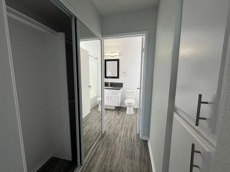 4378 Sepulveda Blvd — Photo 72