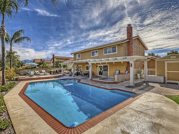 4th image of 1412 Blossom Ave