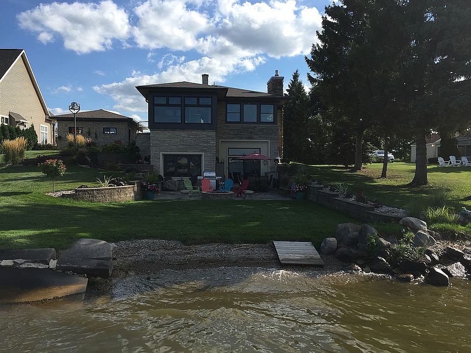 2nd image of 3212 Leonard Point Ln