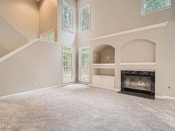 5th image of 6440 Fairgreen Dr