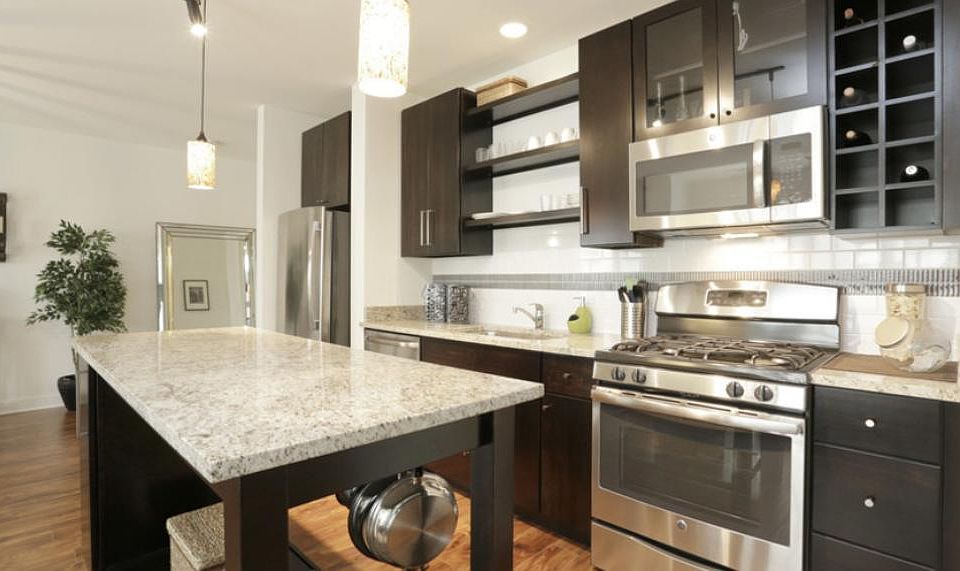 1st image of 1803 W Argyle St APT 1C