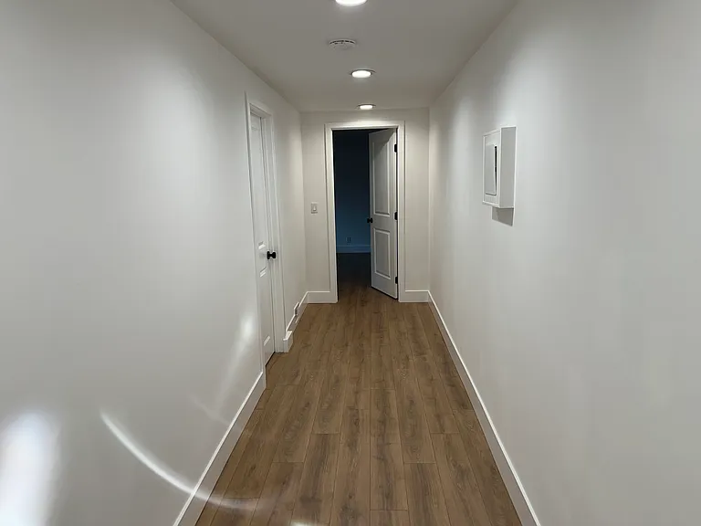 6514 Steilacoom Blvd SW — Photo 2