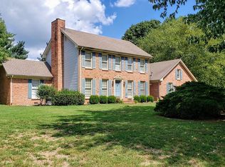106 Apache Ct, Hendersonville, TN 37075
