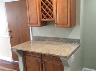 7 Kilby St APT 2, Woburn, MA 01801