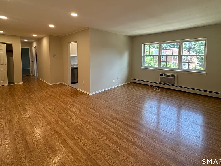 1070 New Haven Ave #72 — Photo 2