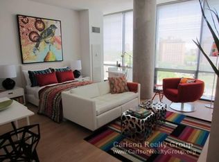 812 W Blackhawk St, Chicago, IL 60642