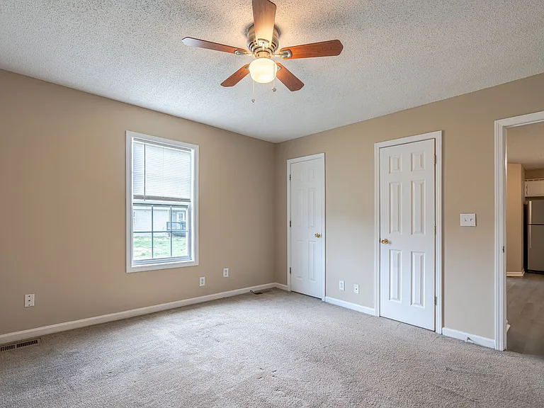 511 Potomac Dr — Photo 9