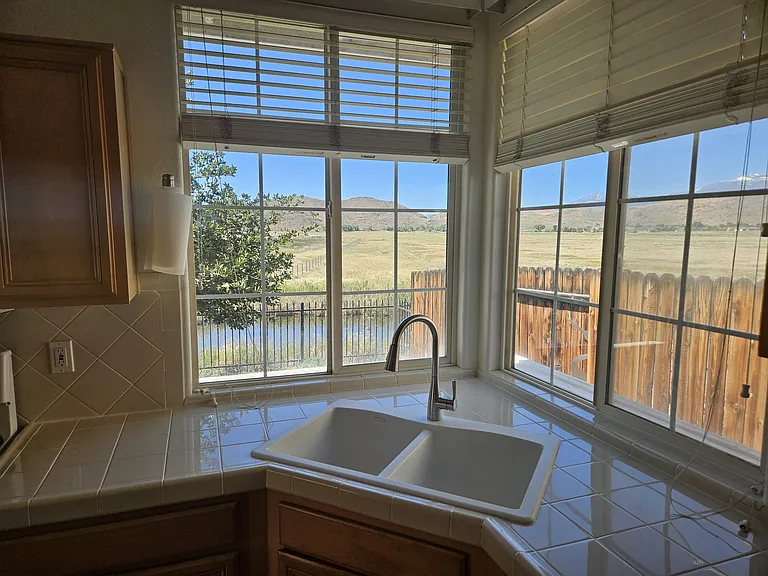 3777 Herons Landing Dr — Photo 13