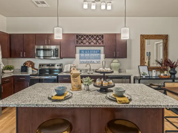 Springs at Meadowbrook