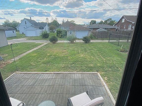 2nd image of 1575 Illinois St