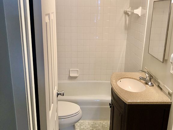 2nd image of 116 Montrose Dr
