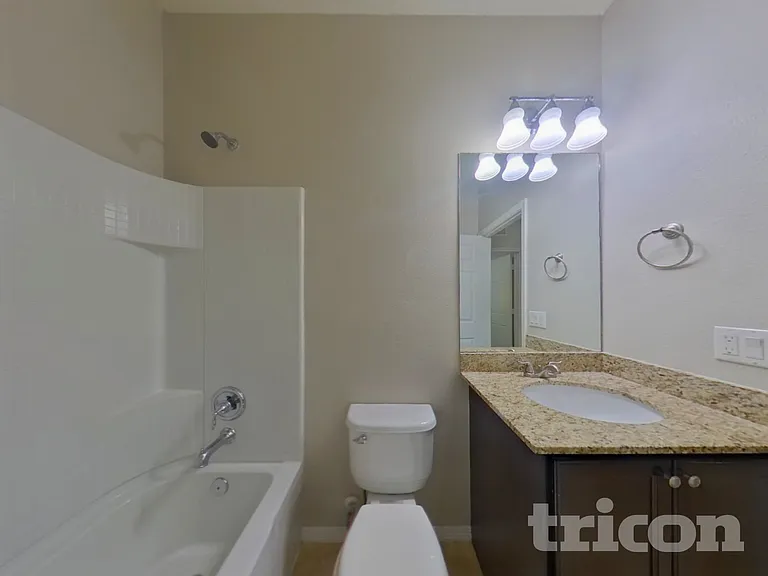 229 Giovani Blvd — Photo 15