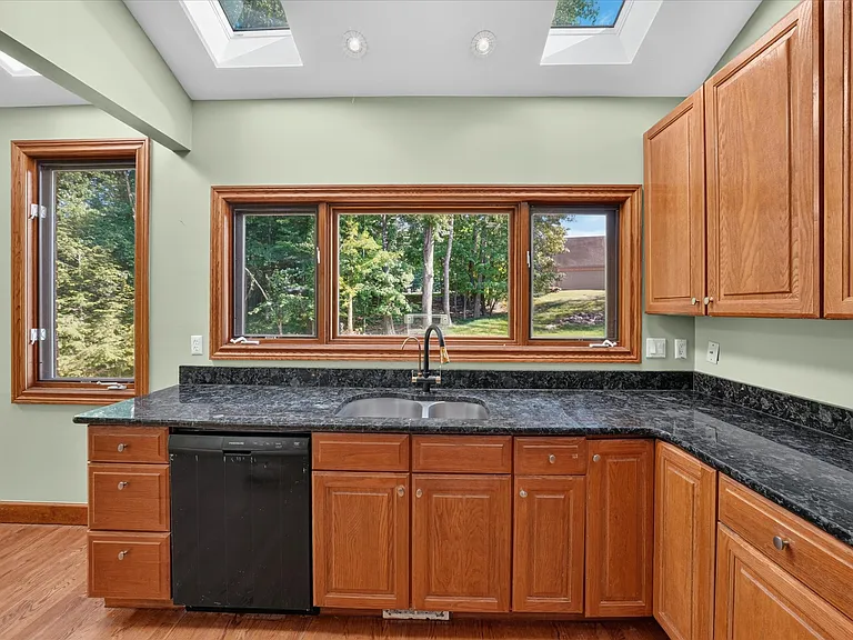 3187 Turnberry Dr — Photo 15
