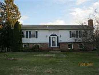 1st image of 225 Nichols Manor Dr #D