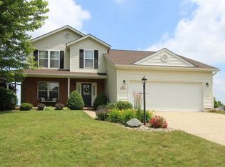 507 Bittersweet Ave, Metamora, IL 61548