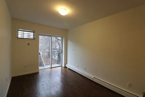 Rented by Nooklyn NYC LLC | media 42