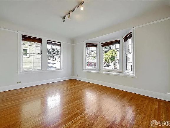 4th image of 1901 Turk St
