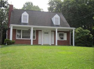 36 Holly Hill Rd, Wilmington, DE 19809