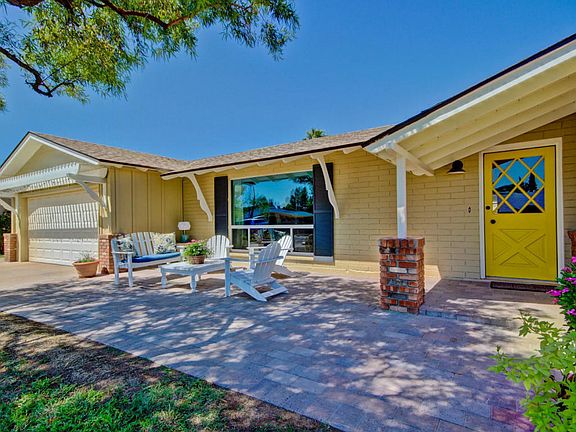 4th image of 332 W El Caminito Dr