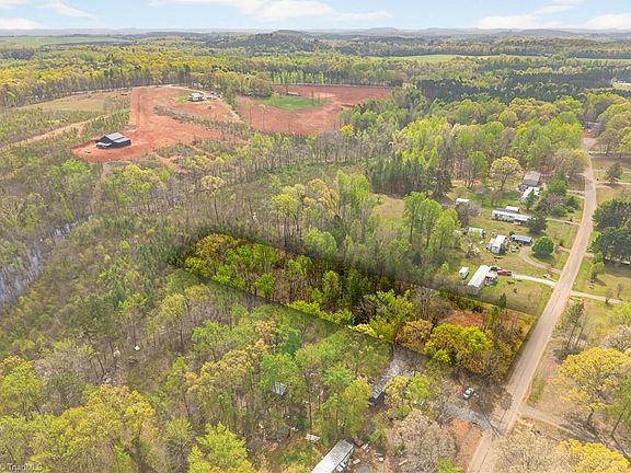 2nd image of 259 Cabin Creek Dr